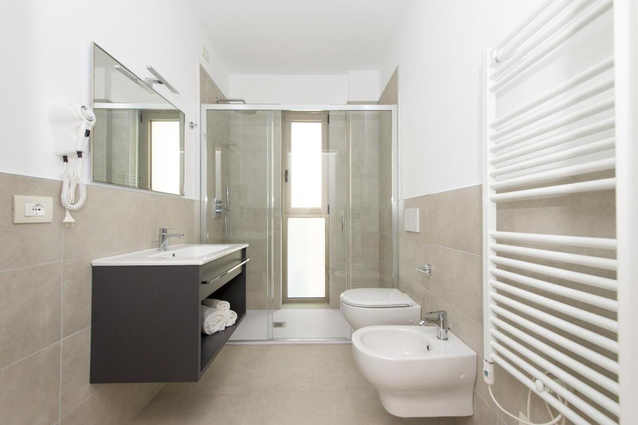 Ariston Teatro Luxury Aparthotel グラード エクステリア 写真