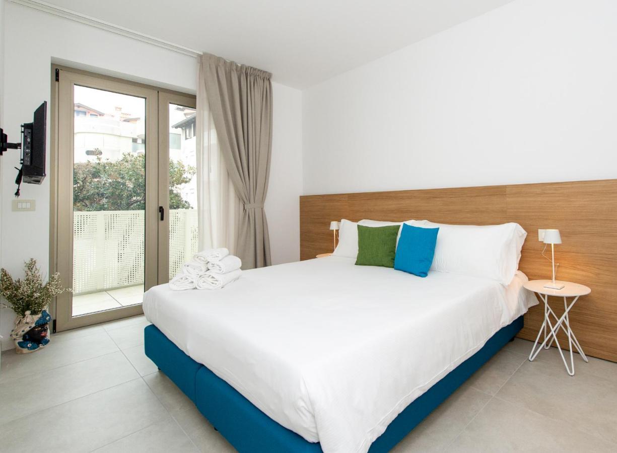 Ariston Teatro Luxury Aparthotel グラード エクステリア 写真