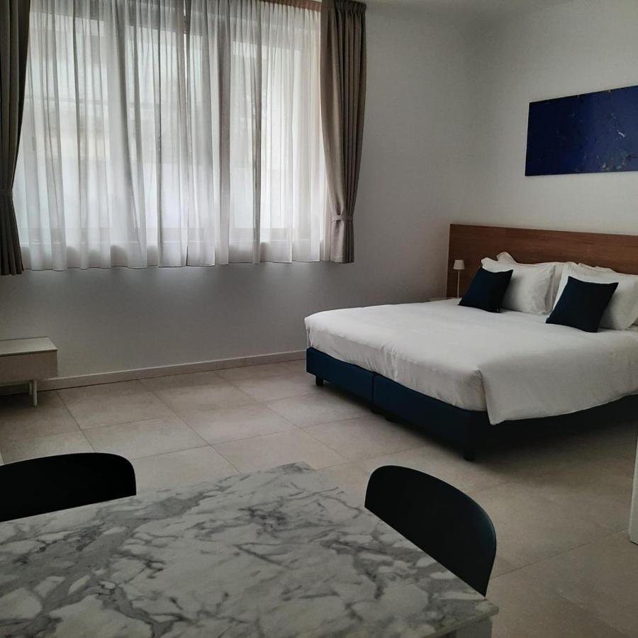 Ariston Teatro Luxury Aparthotel グラード エクステリア 写真